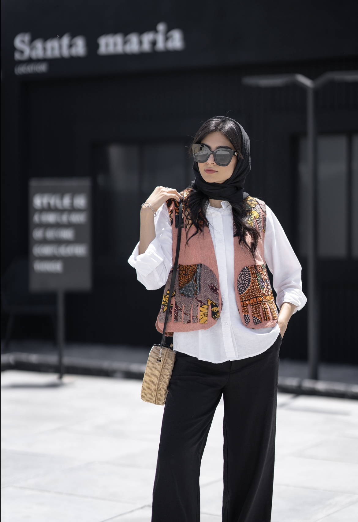 جلیقه طرح فیل صورتی