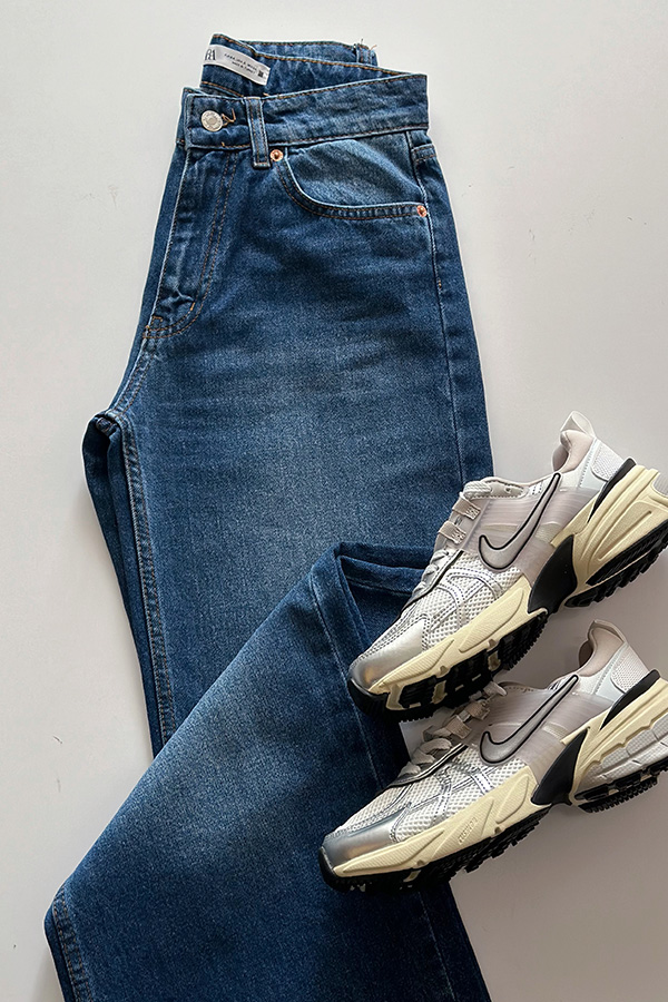 شلوار جین آبی