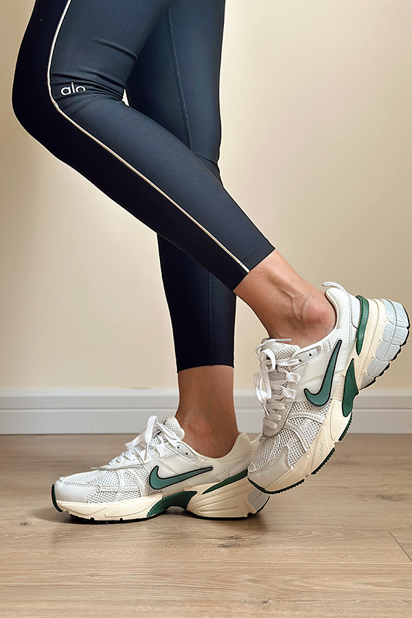 کتونی سبز نایک