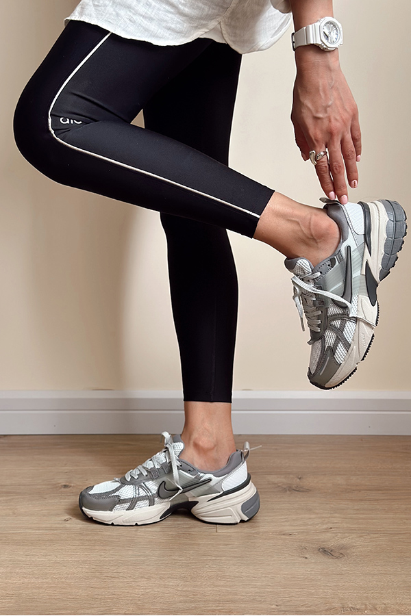 کتونی نایک طوسی