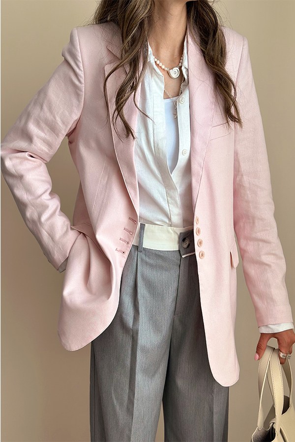 کت صورتی مرتا