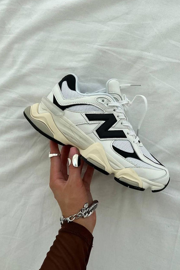 کتونی نیوبالانس 9060 سفید مشکی