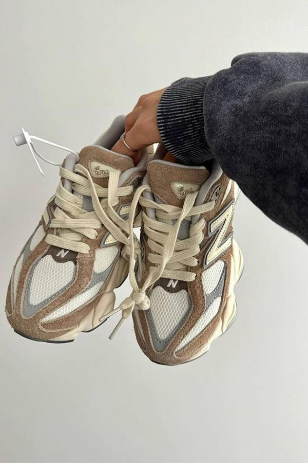 کتونی نیوبالانس 9060 قهوه ای