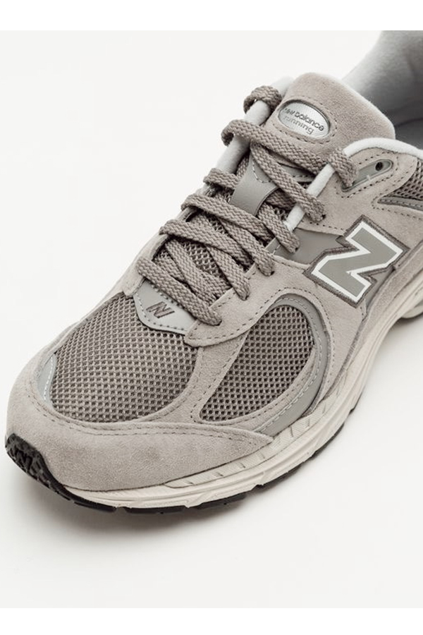 کتونی نیوبالانس 2002R طوسی خاص