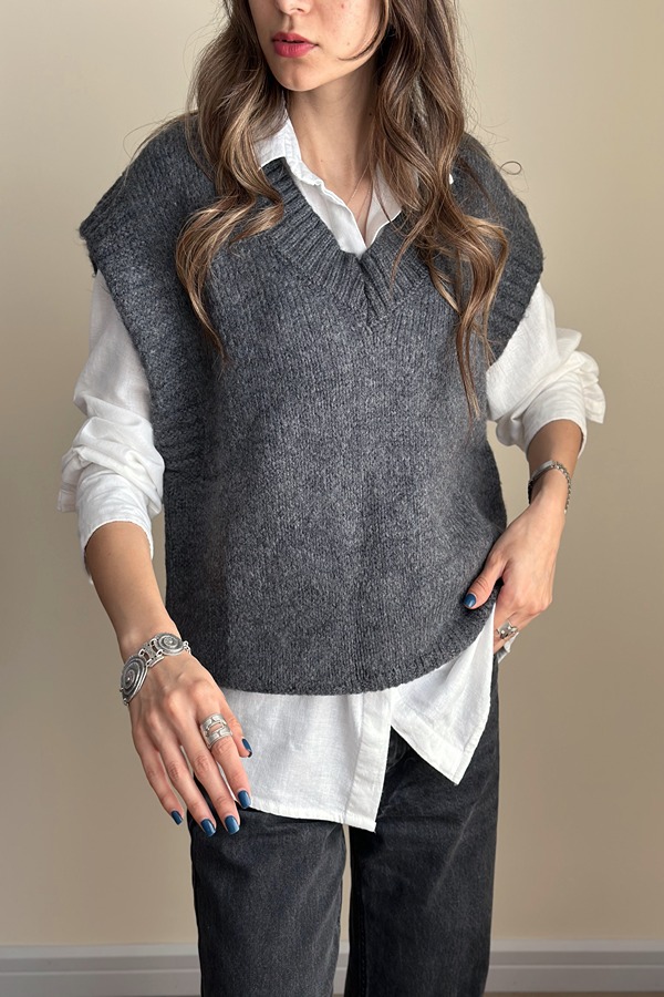 جلیقه بافت طوسی مرتا