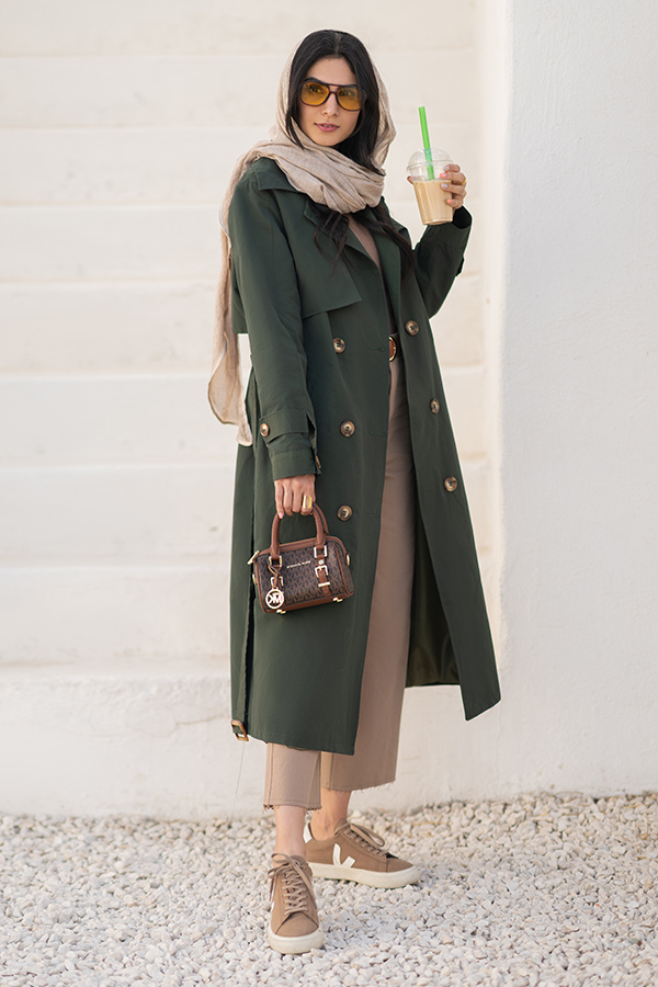 ترنچ کت سبز