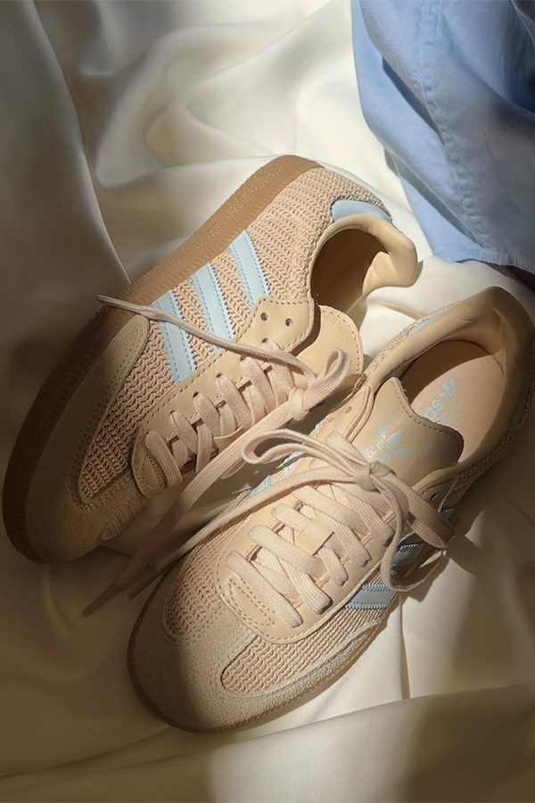 کتونی آدیداس سامبا حصیری کرم آبی