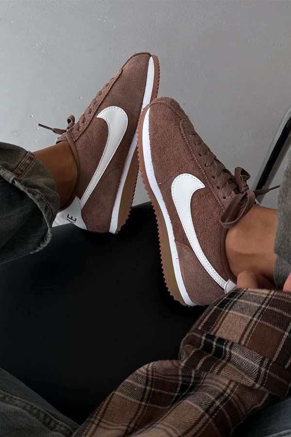 کتونی نایک کورتز قهوه ای