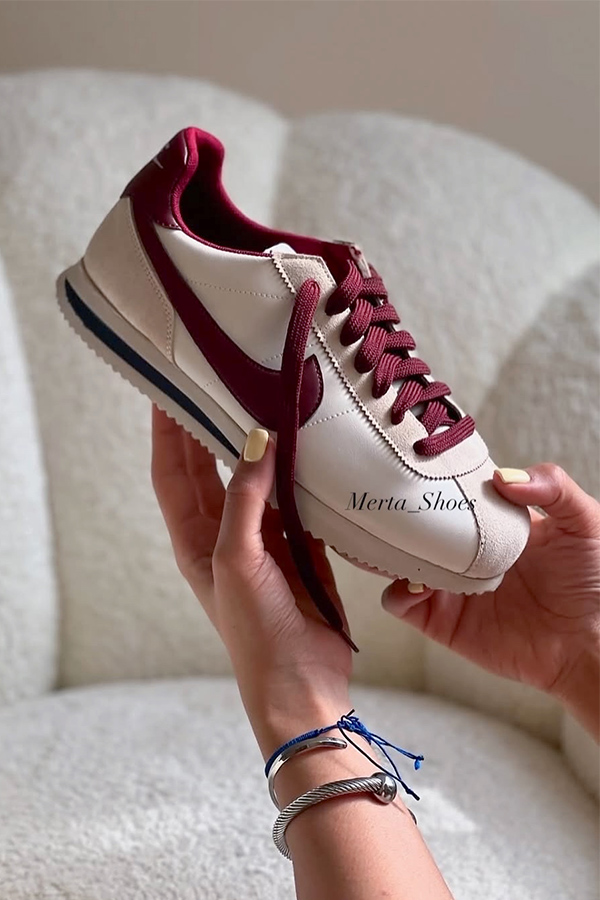 کتونی نایک کورتز کرم زرشکی