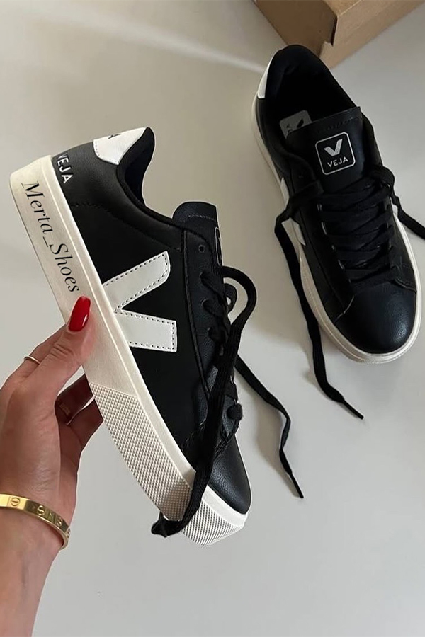 کتونی وجا مشکی